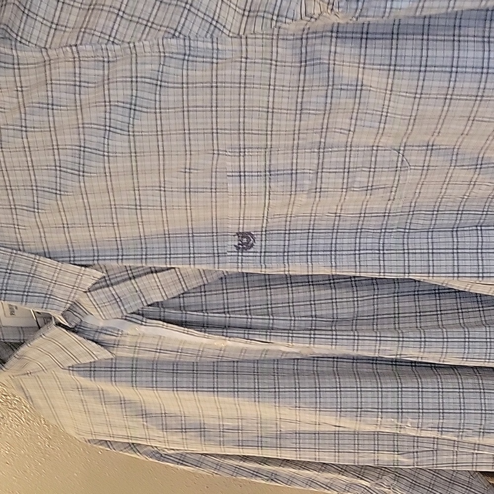 Long sleeve dress shirt